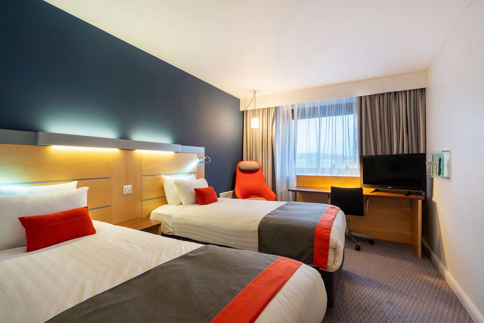 Great Places to Stay in Dundee - Part 2 11 HolidayInnExpress1