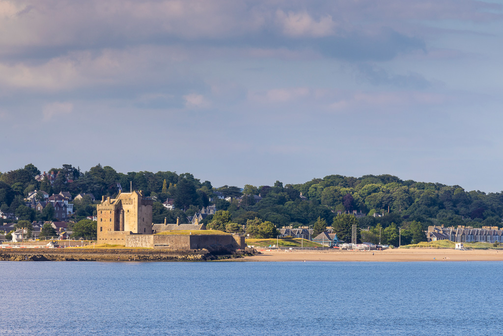 75174 broughty castle
