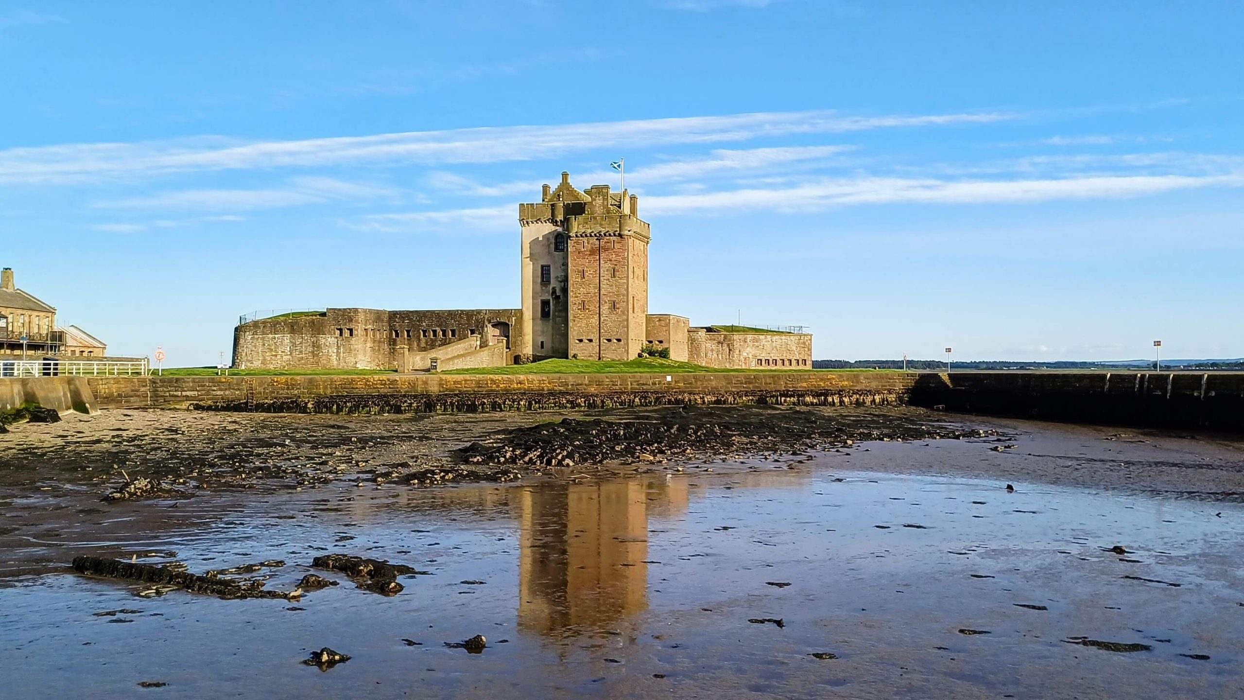 Dundee in Pics, Broughty Ferry With Jim Glover 8 20240603 1909152 scaled
